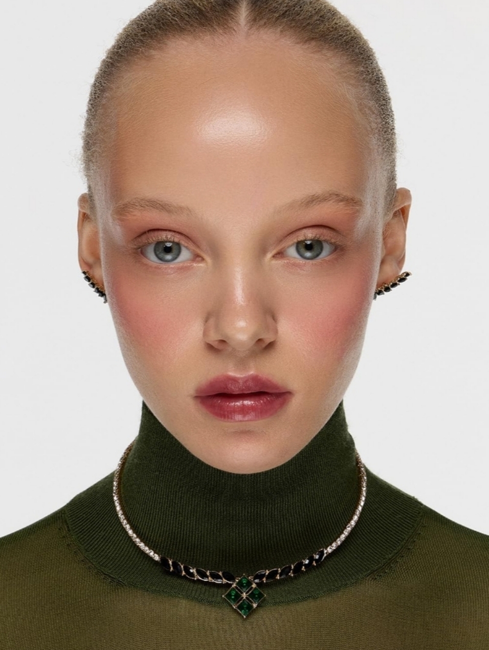 NIB- 8 Other Reasons X Wicked Elphie Crystal Choker Necklace & Crawler